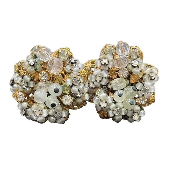 Robert Vintage Rhinestone Faux Pearl Layered Filigree Cluster Clip On Earrings - Picture 2 of 16